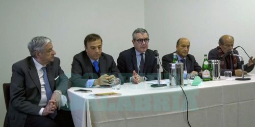 noi con l'italia gizzeria