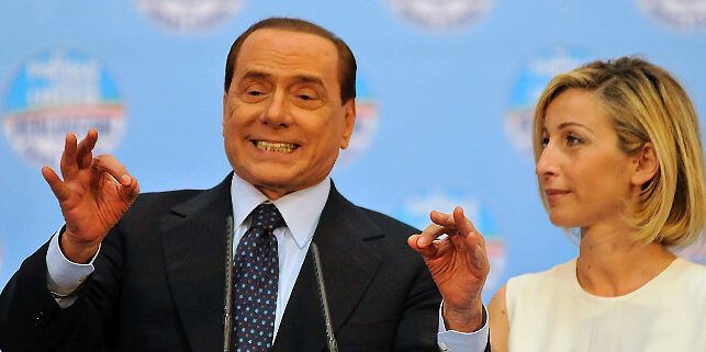 Quando Berlusconi a Crotone “rompe” con Casini e con Fini. La Bianchi: «Forse poteva evitarlo ma la reazione dei centristi fu eccessiva»