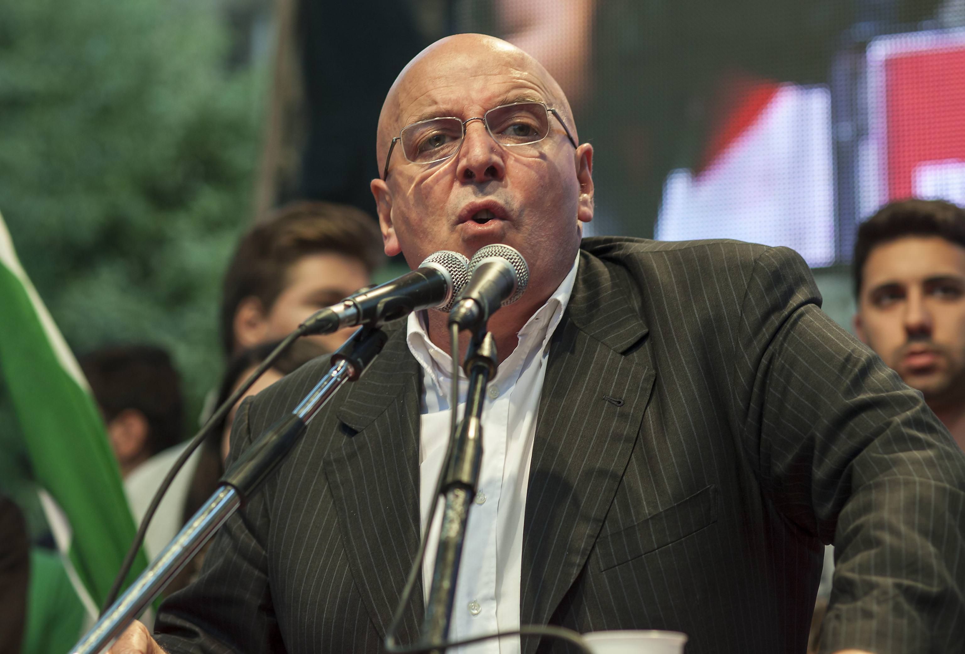 Oliverio: «Piano contro il dissesto idrogeologico prioritario per il Paese»