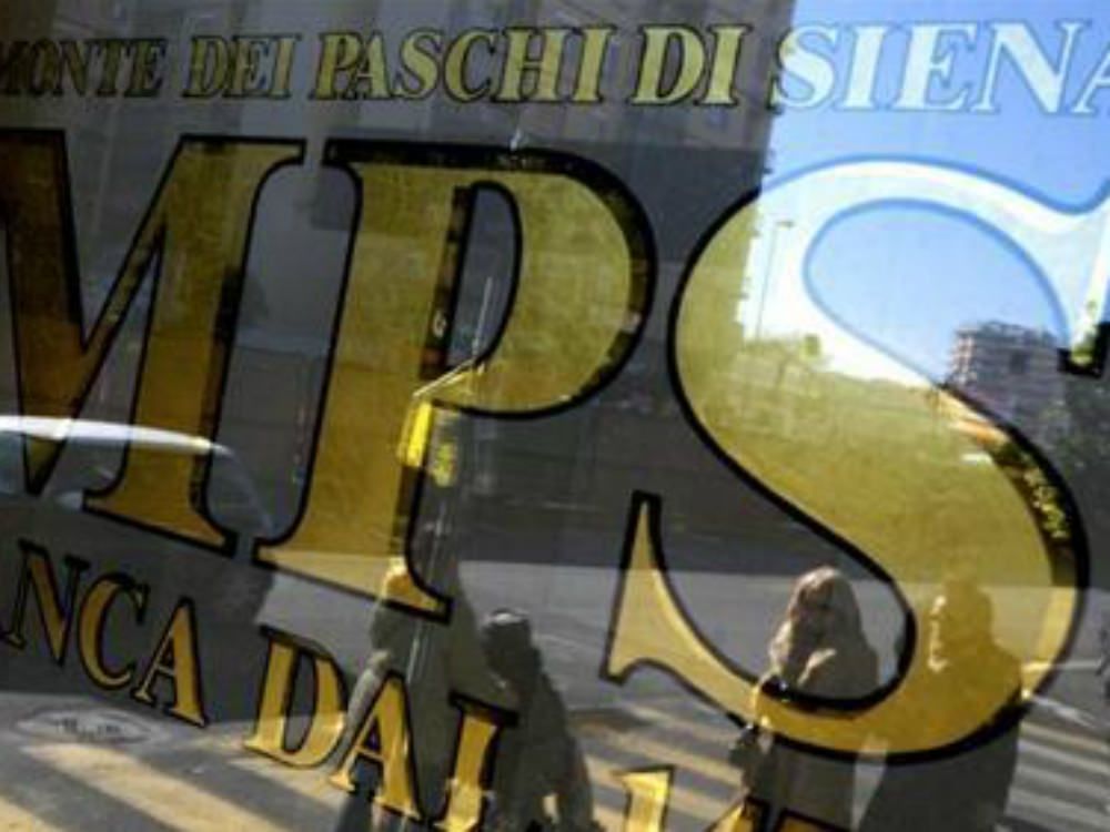 Intesa San Paolo e Monte Paschi vendono immobili in Calabria