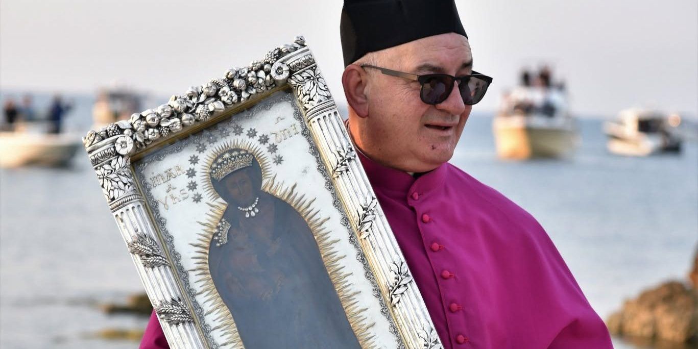 Capocolonna senz’acqua da 20 giorni, il parroco del Santuario della Madonna: «È una vergogna»
