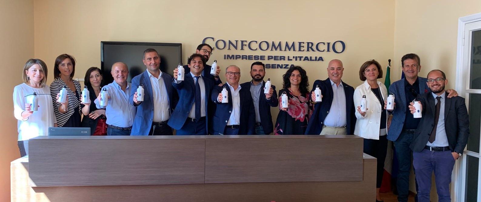 La Confcommercio di Cosenza è “plastic free”: è la prima in Italia