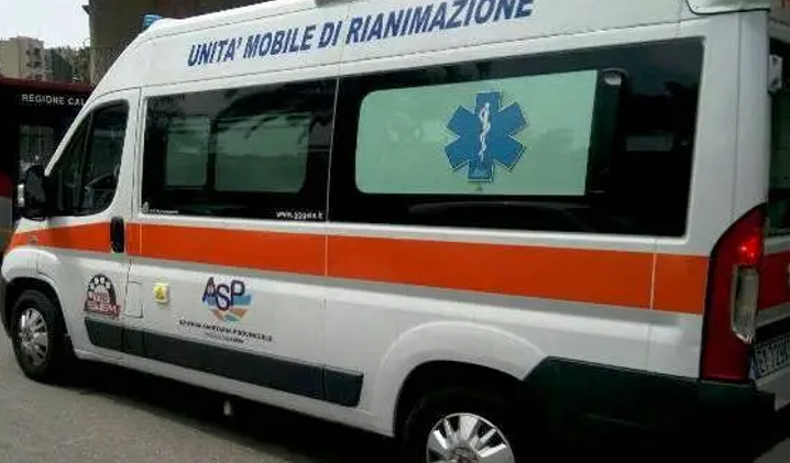 Infermiere del 118 aggredito a Reggio Calabria da un paziente, la denuncia della Cisl Fp