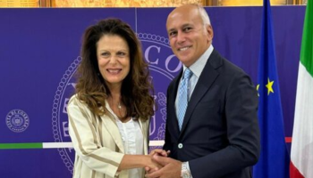 Caso Cosenza calcio, tavolo allargato in Prefettura: verso un Consiglio comunale aperto