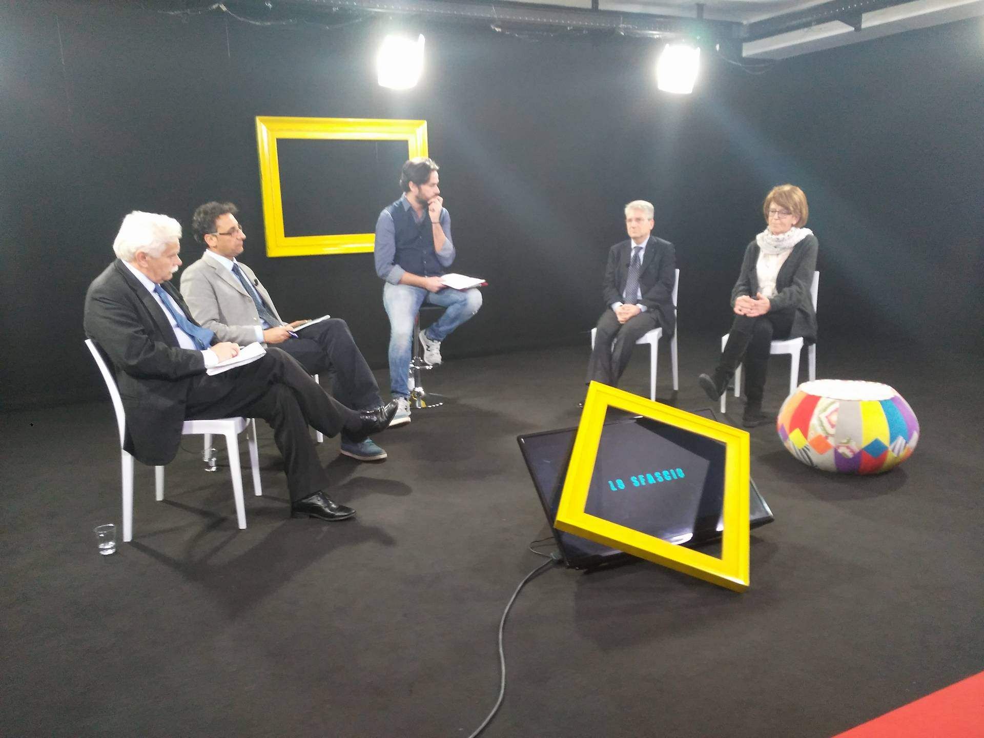 LO SFASCIO | Sfida tra i candidati di Crotone