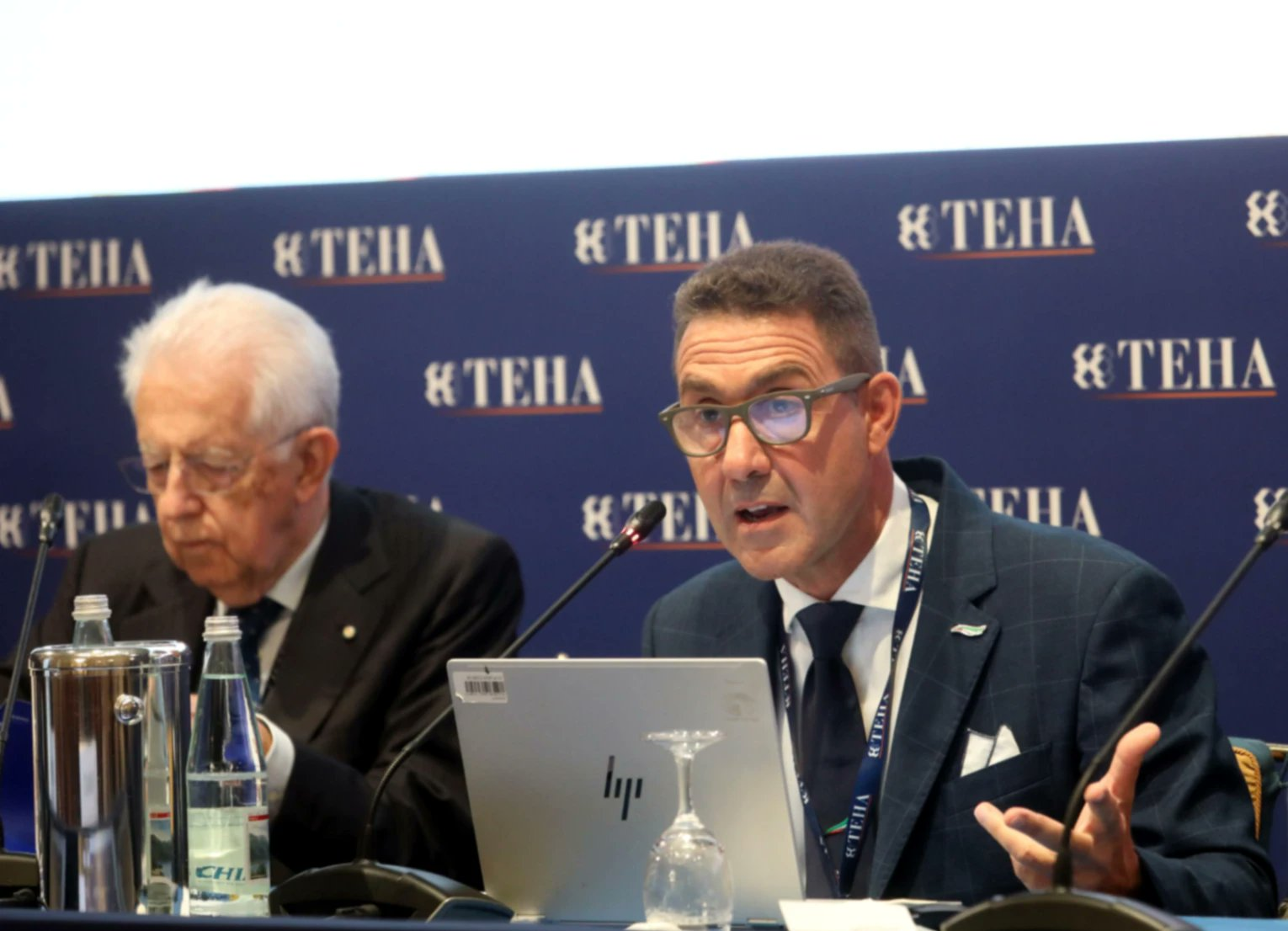 Vannacci a Cernobbio sfida l’Europa: «Serve un Reborn Europe»