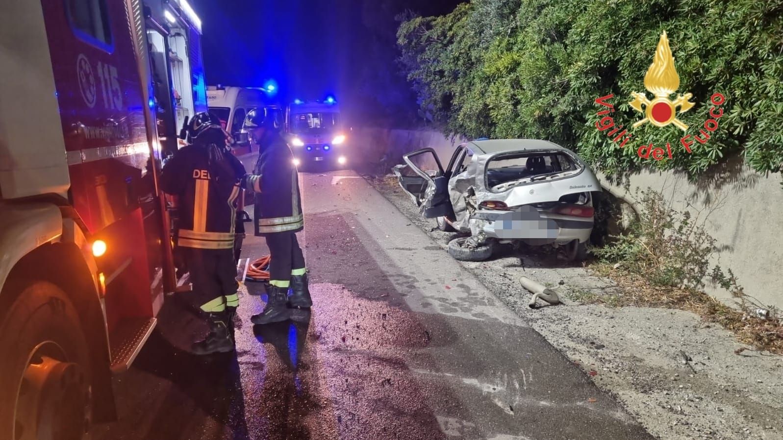 Incidente nel Catanzarese, due feriti e disagi sulla SS 106 per la chiusura di una corsia – FOTO