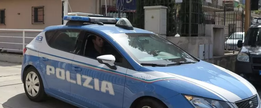 Arrestato a Crotone un 34enne per stalking, Revenge porn ed estorsione nei confronti dell’ex compagna
