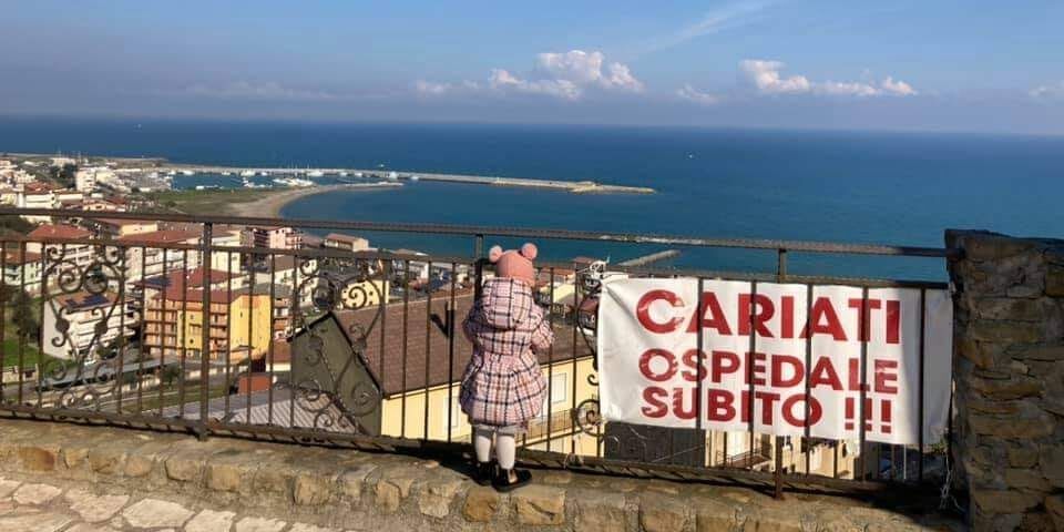 Cariati, deludono le linee guida di Longo. «Ma noi continuiamo l’occupazione»