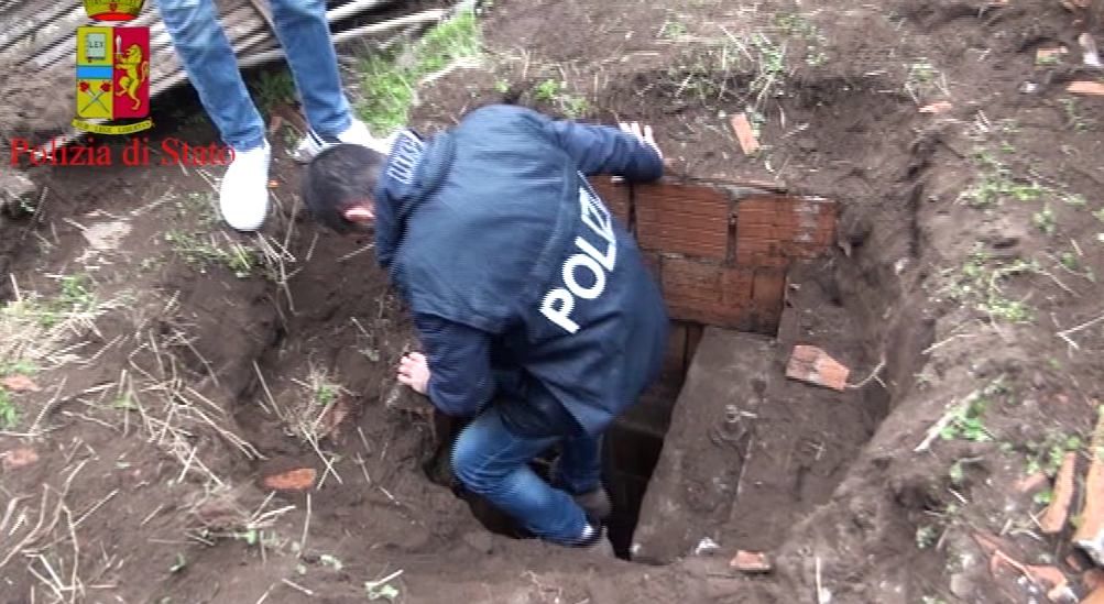 Rosarno, scoperto un bunker della 'ndrangheta – VIDEO