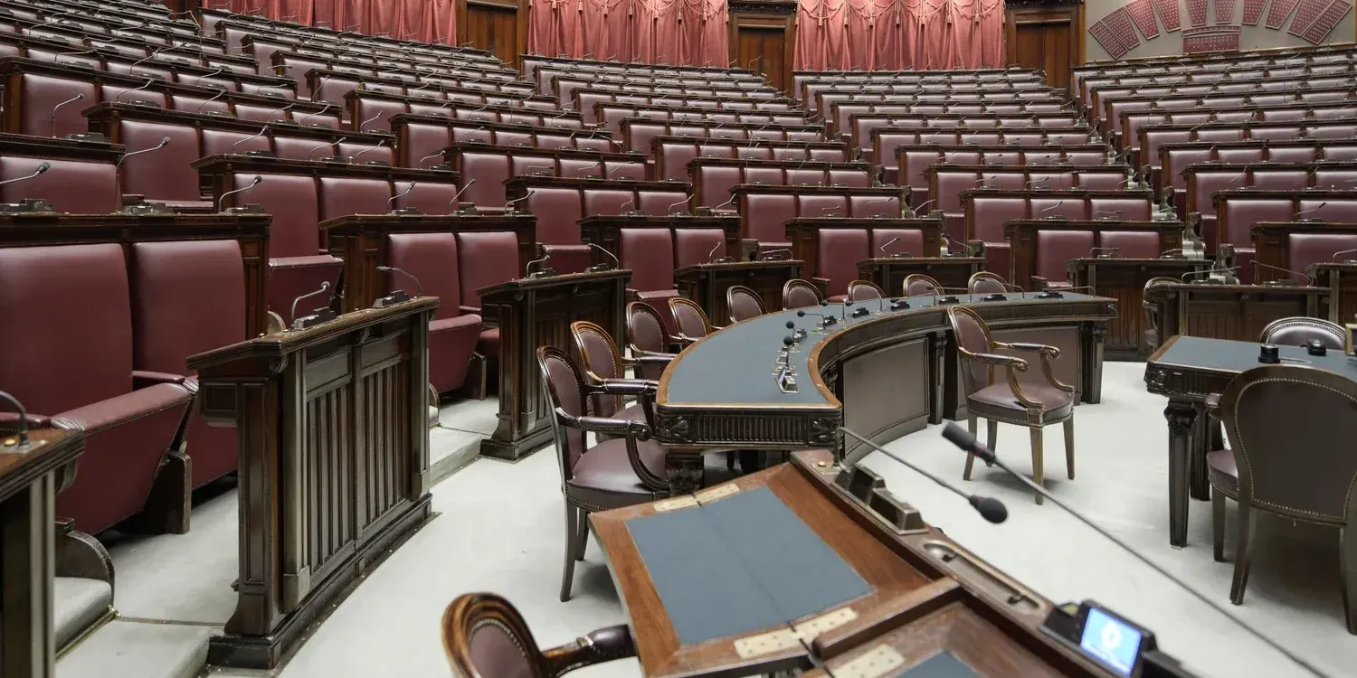 Big, catapultati, signori delle preferenze, uscenti e “rientranti”. In Calabria i partiti preparano le candidature al Parlamento – NOMI