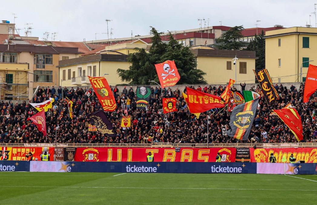 Spettatori di serie B più presenti allo stadio: Catanzaro settimo, Cosenza 14esimo – GRAFICO