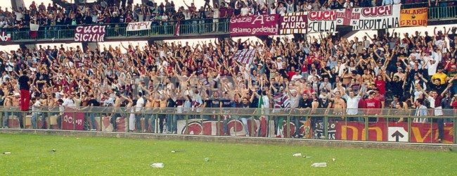 Ternana-Reggina, Daspo e denuncia per tre tifosi calabresi