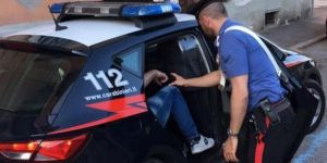 Estorsione a Filadelfia, scatta la trappola: arrestato durante la consegna dei soldi