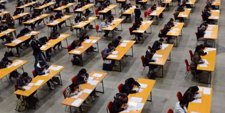 In oltre 900 a caccia del posto fisso alla Regione come funzionati di categoria D