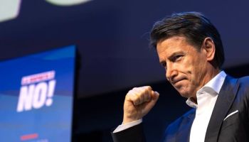 Conte: «Il governo non tiene, sarà voto anticipato»