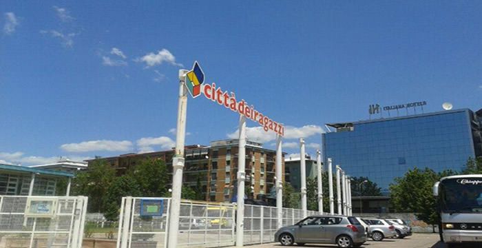 Cosenza, scoperta discarica abusiva con faldoni e documenti