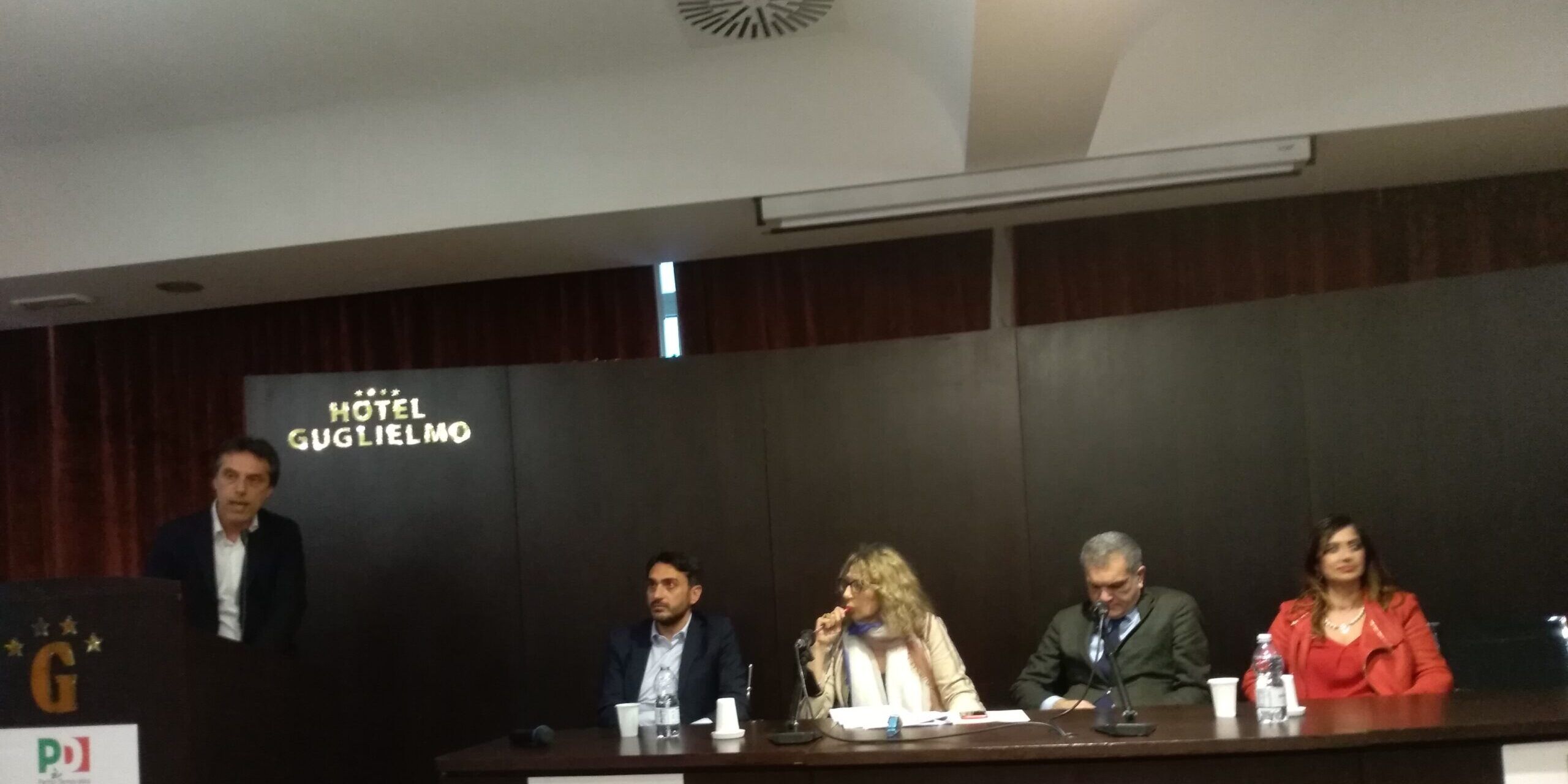 Catanzaro, il Pd schiera la Rossomando per Fiorita: «Da noi la coerenza, il centrodestra è imploso»