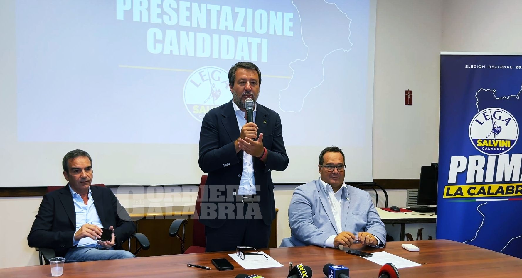 Regionali, Salvini presenta le liste della Lega: «Puntiamo ad arrivare primi e far trionfare Occhiuto»