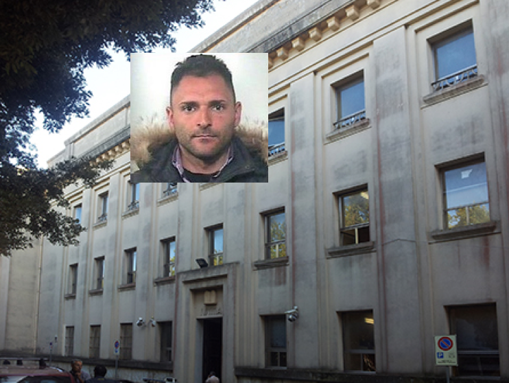 Il killer di Nicotera dà in escandescenze, paura in Tribunale a Vibo