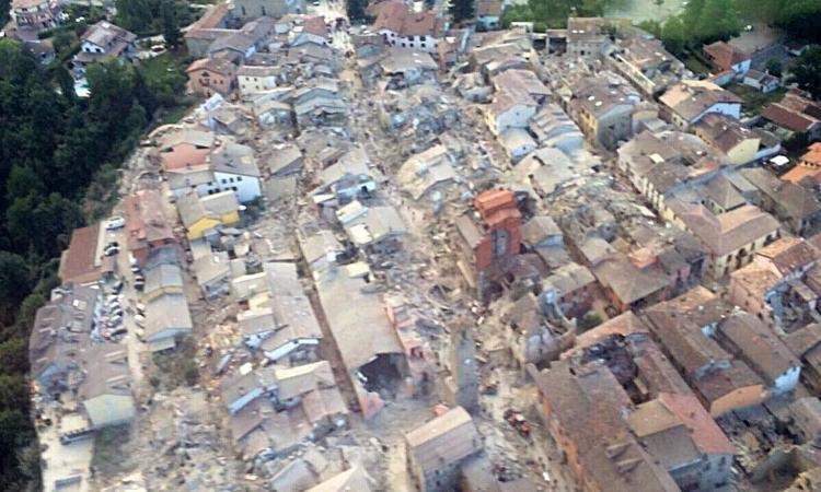 A Diamante “Un sorriso solidale” per i terremotati