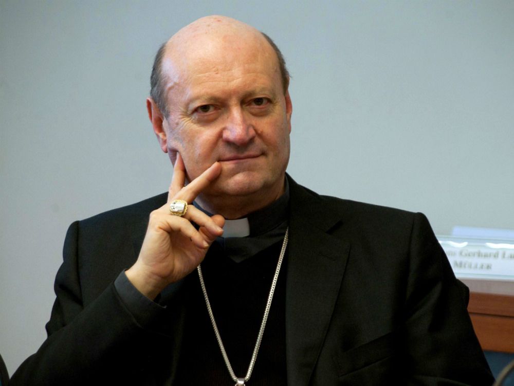 «La speranza contro le tenebre dei clan»