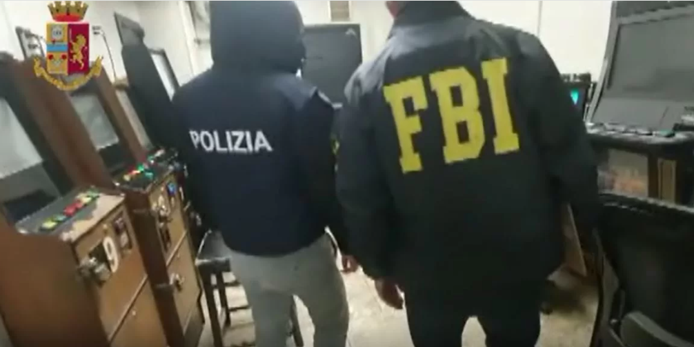 Estorsioni, armi e “tentacoli” fino a New York: sette condanne per la ‘ndrangheta di Rocca di Neto