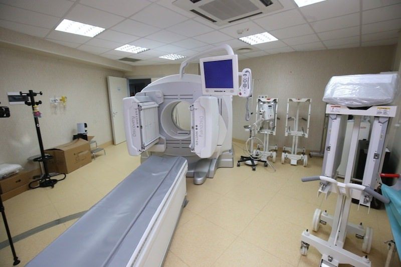 Oliverio inaugura la Pet a Cosenza: «Stop ai viaggi della speranza»