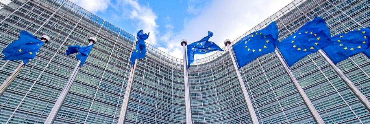 Ue: «Case green entro il 2030». Il “No” del Governo: «È patrimoniale camuffata»