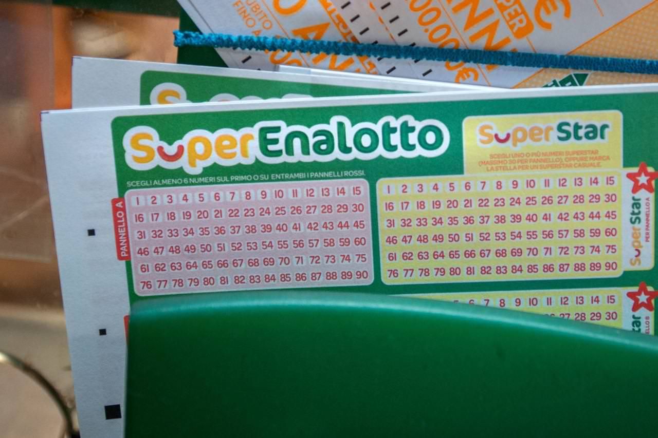 SuperEnalotto, vinti 208mila euro nel Reggino