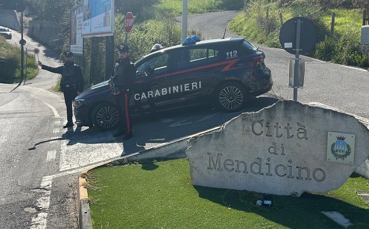 Evade dai domiciliari, 44enne arrestato a Mendicino