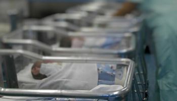 Nascite in calo e mortalità neonatale sopra la media: cosa dice il Rapporto CeDAP sulla Calabria