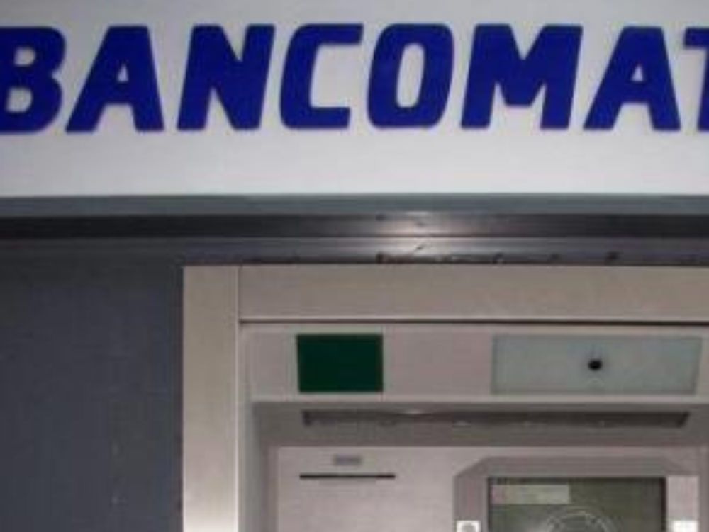 Scoperta apparecchiatura utilizzata per clonare le carte di credito
