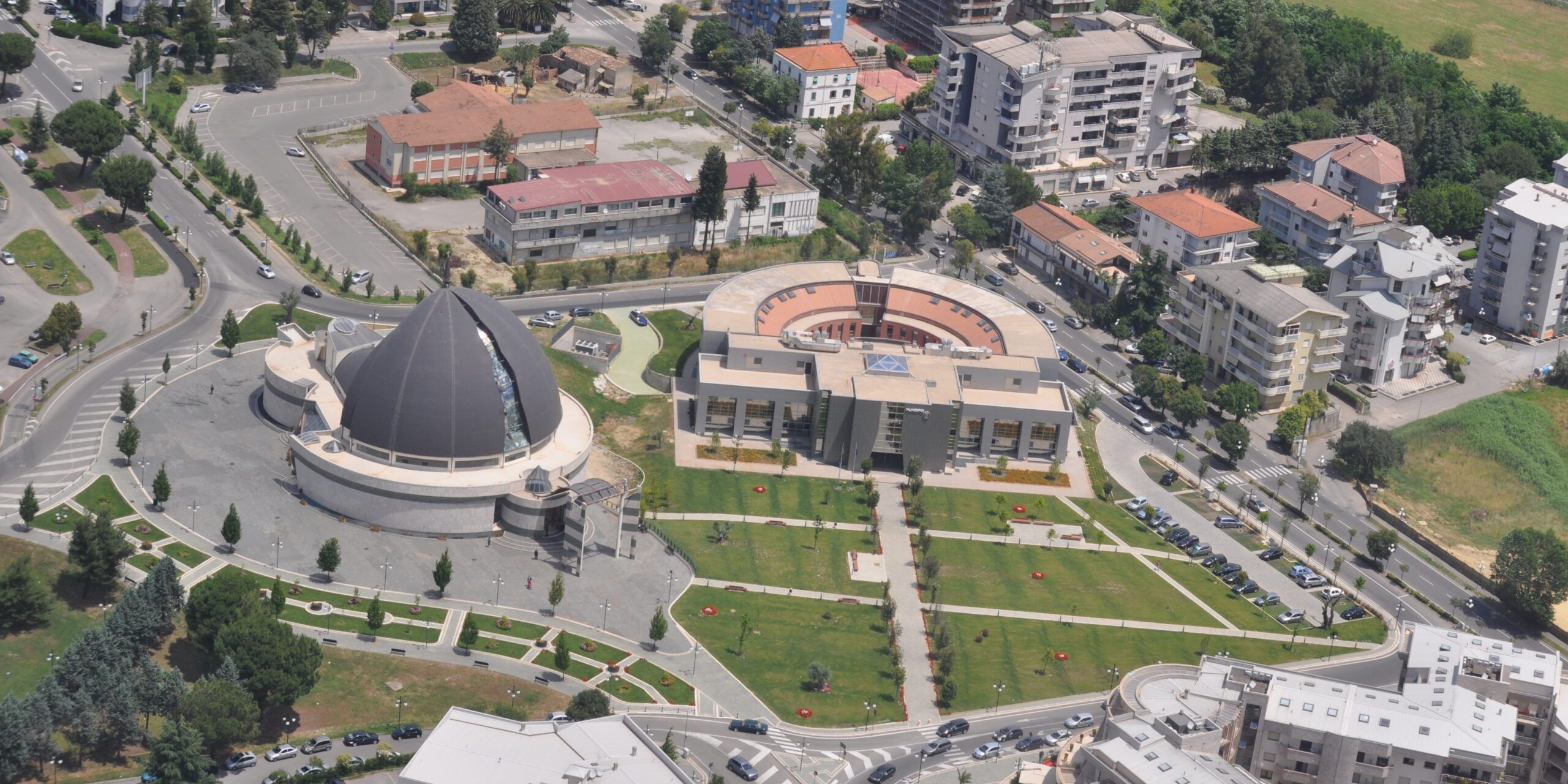 «Rende in balia delle onde, il Comune allo sbando»