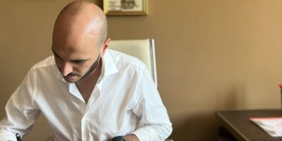Jonadi, il borgo calabrese che non si spopola e non invecchia. «Dal taxi sociale all’Erasmus, così le famiglie scelgono di restare»