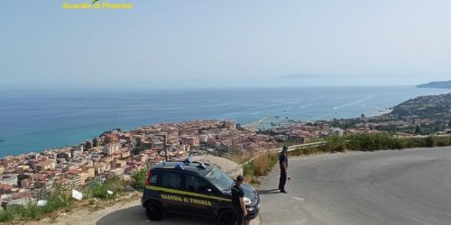 guardia finanza tropea