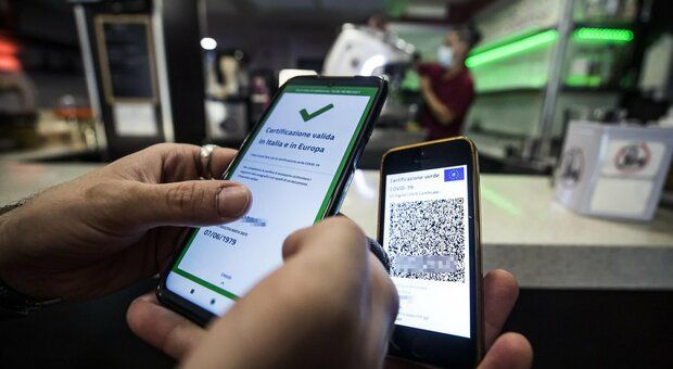 Cinema e teatri, dal 6 dicembre si entra solo col “Super Green Pass”