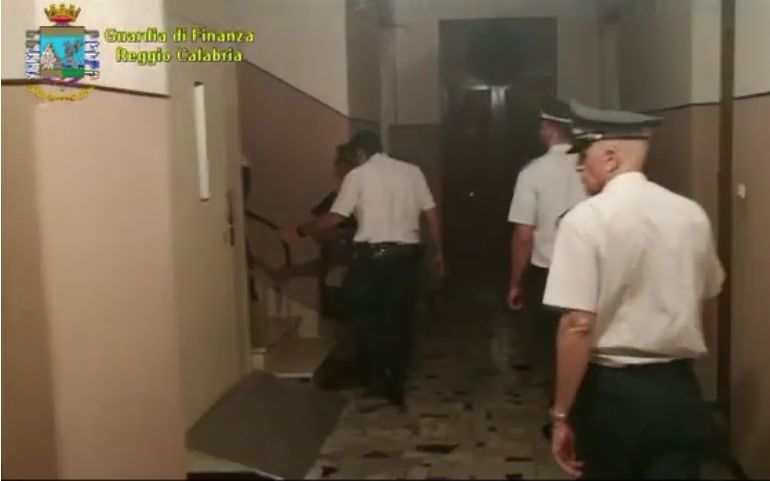 In Calabria una fabbrica di false identità (e sindacati)