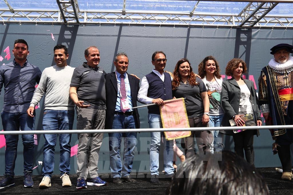 Il Giro omaggia la Calabria