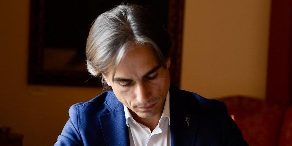 Falcomatà saluta la città: «Cara Reggio, sii felice. In questi giorni ho pianto, ogni mio giorno è stato per te»