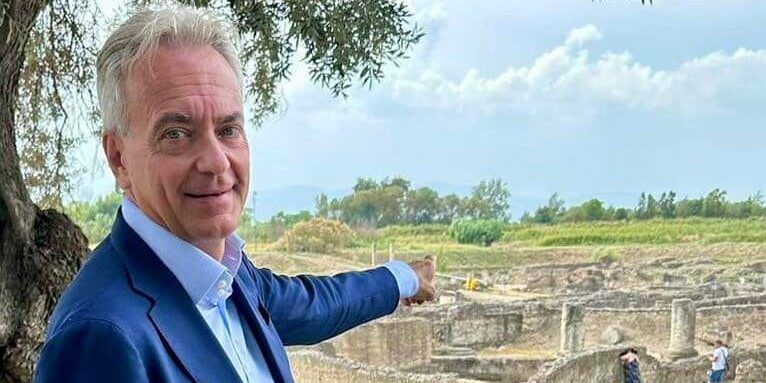 Countdown per “Vinitaly and the City”, Calabria patria del vino. Gallo: «Sempre più protagonisti»