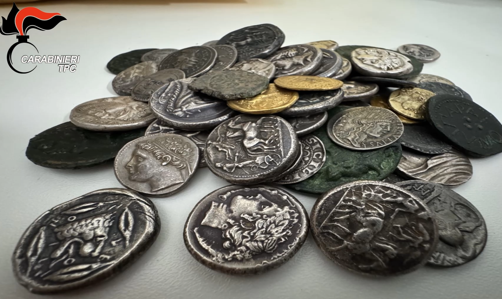 Scavi clandestini e ricettazione: Roma, Catania e Catanzaro unite nel blitz: 11 arresti in Calabria – NOMI