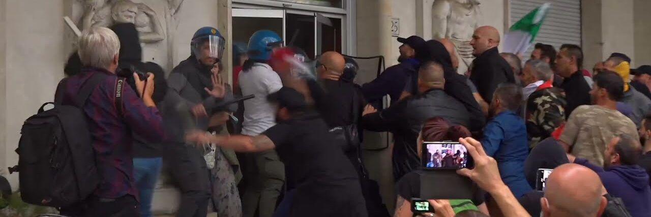 Assalto “squadrista” alla sede Cgil, arrivano le prime condanne