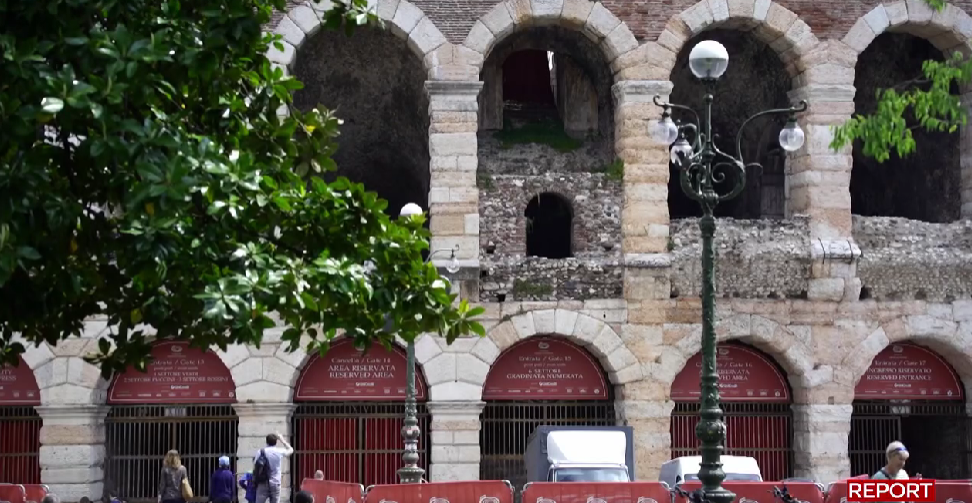 Arena di Verona, appalti e denaro sporco della ‘ndrangheta: le domande di Report su Fdi e Fi