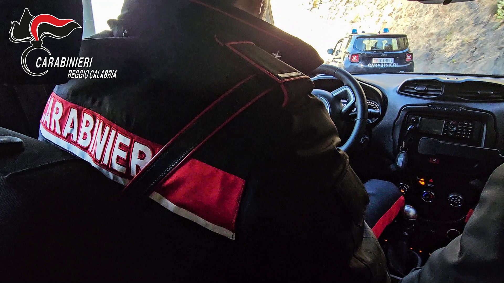 Furto di capi d’abbigliamento nella Locride: arrestate due donne