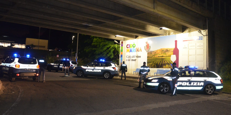 Operazione interforze a Cirò Marina: controlli, sanzioni e sequestri