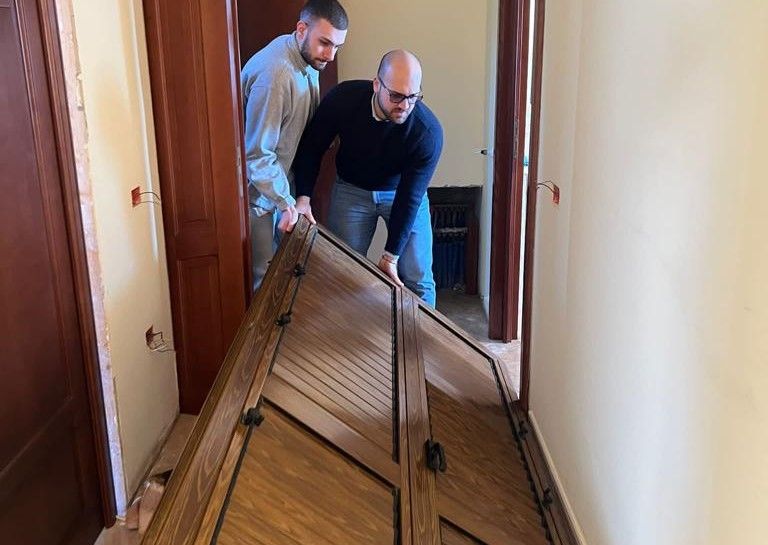 Isola Capo Rizzuto, devastata la futura Casa della legalità “Piersanti Mattarella” – FOTO