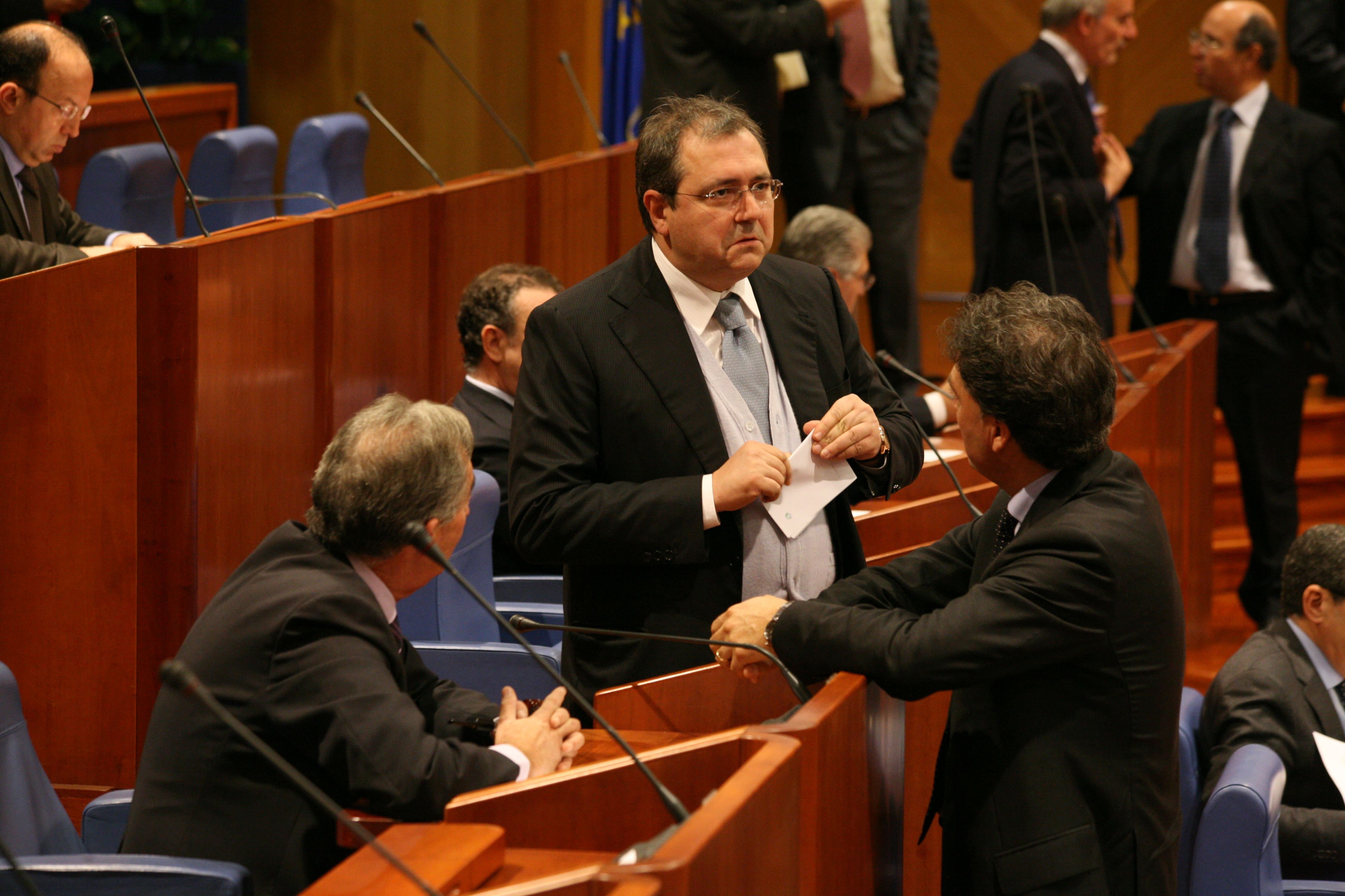 Cgil: non comprendiamo il silenzio del Pd sul caso Trematerra