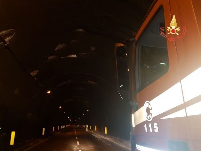 Riaperta la galleria Marcellinara sulla “due mari”