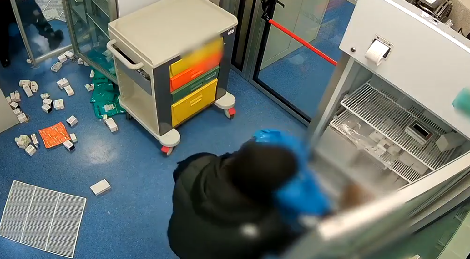 «Ce ne ho al momento trentacinque pezzi», così Criscuolo vendeva Botox rubato